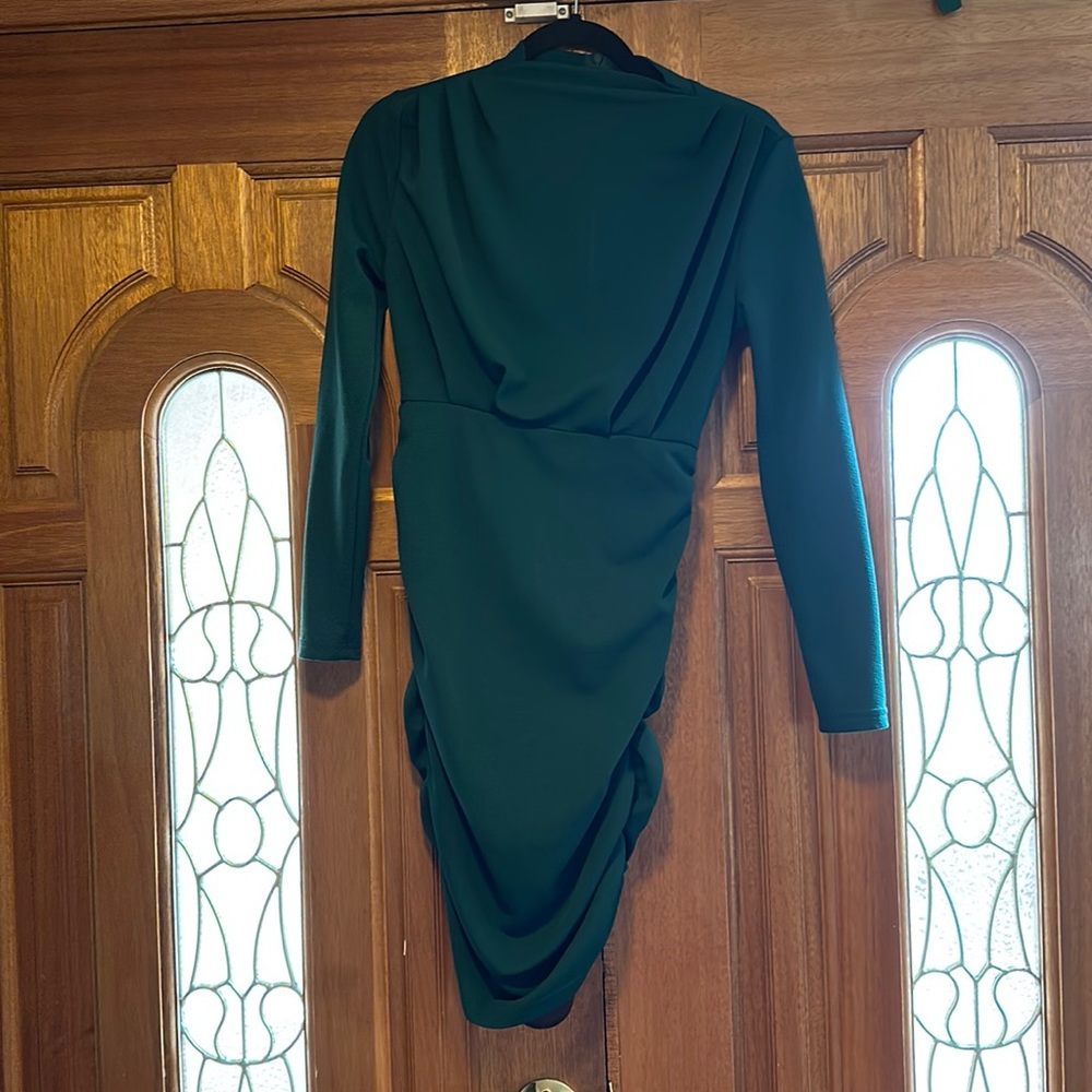 Long sleeve green cocktail dress